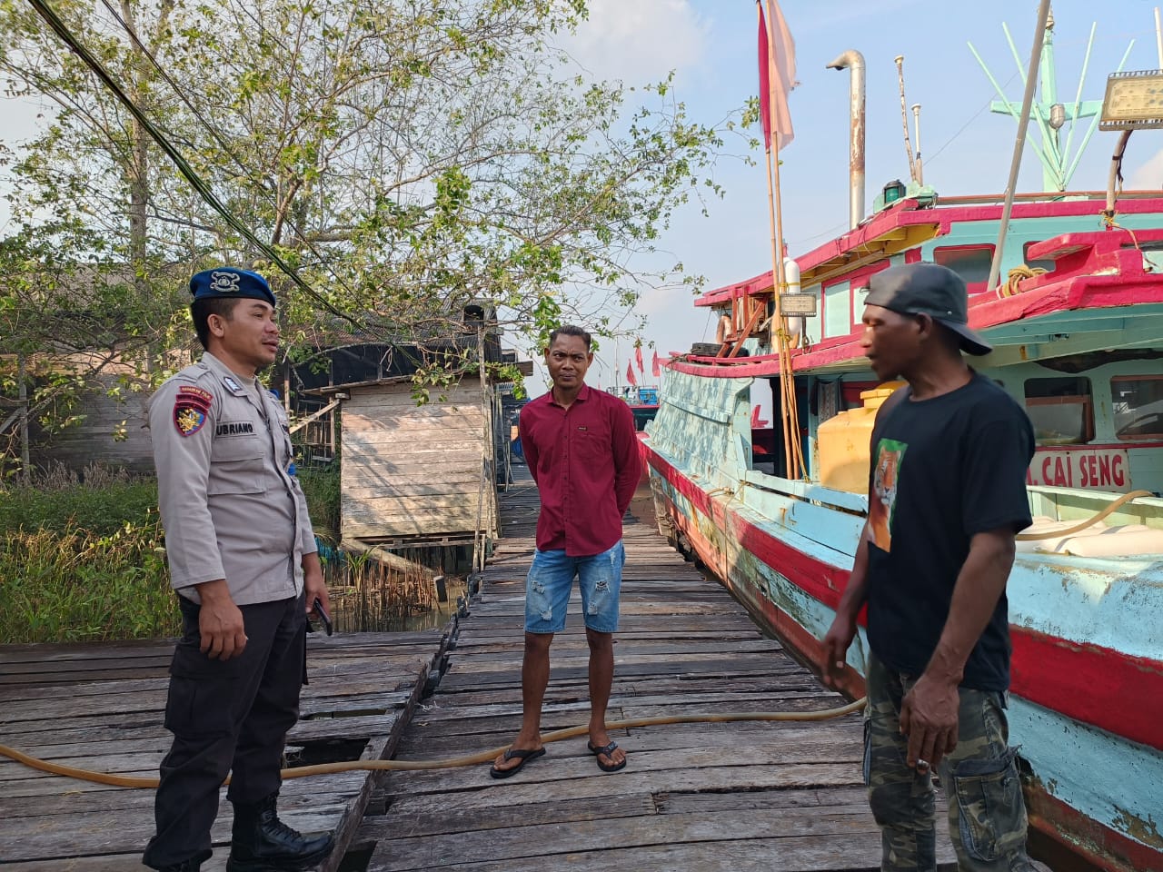 Jaga Stabilitas Kamtibmas, Ditpolairud Sambangi Warga Kuala Jelai