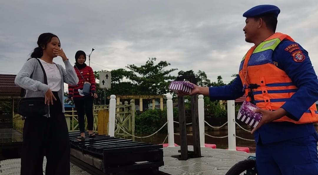 Patroli Menjelang Waktu Berbuka Puasa, Ini Yang Dilakukan Personel KP XVIII-2002 Di Das Kahayan