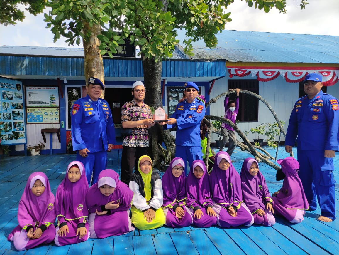 Mako Perwakilan Kumai Mendapat Kunjungan Siswa Siswi STP Khoiru Ummah 