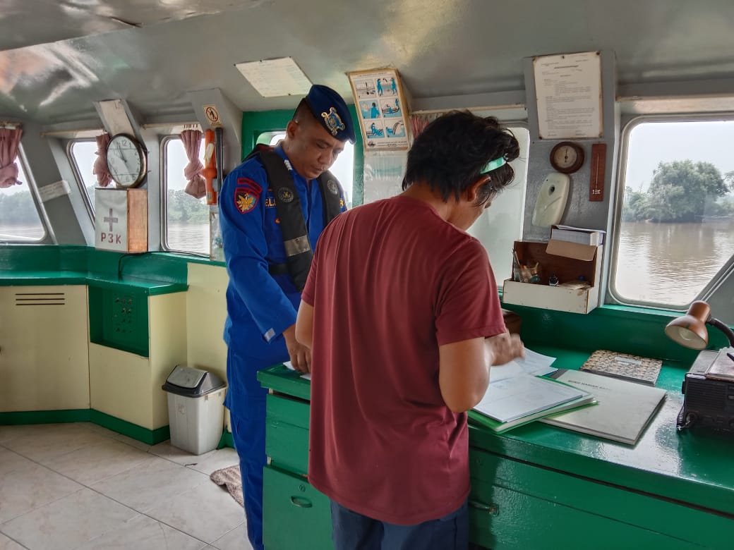 Antisipasi Pelanggaran Pelayaran, Ditpolairud Masifkan Patroli Perairan Di Das Barito