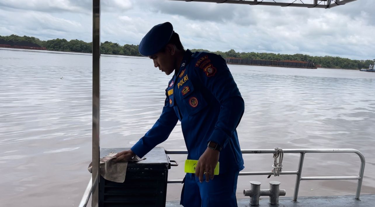 Budayakan Lingkungan Kerja Bersih, Personel KP XVIII-2005 Lakukan Ini