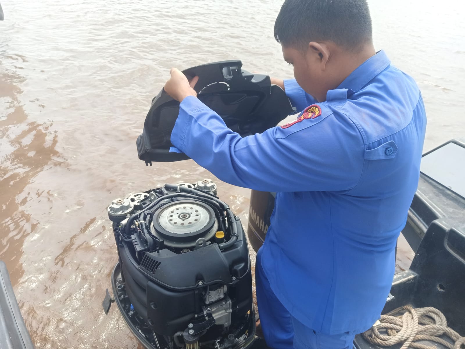 Pastikan Kapal Laik Laut, Ini Yang Di Lakukan Personel KP XVIII-2006 Ditpolairud