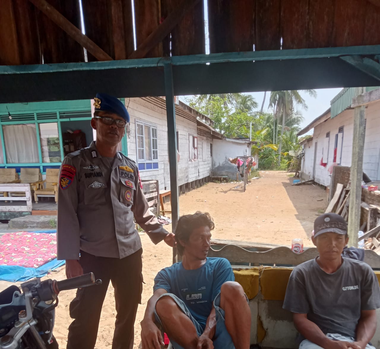 Patroli Dialogis, Ditpolairud Sambangi Warga Desa Sei Undang
