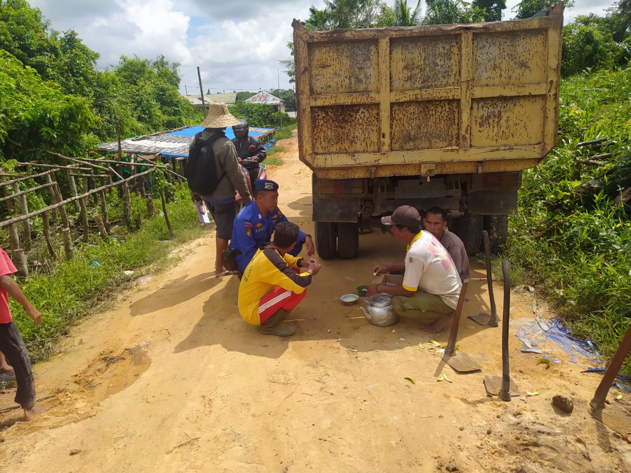 Sapa Warga Desa Pendulangan, Ditpolairud Sisipkan Pesan Kamtibmas