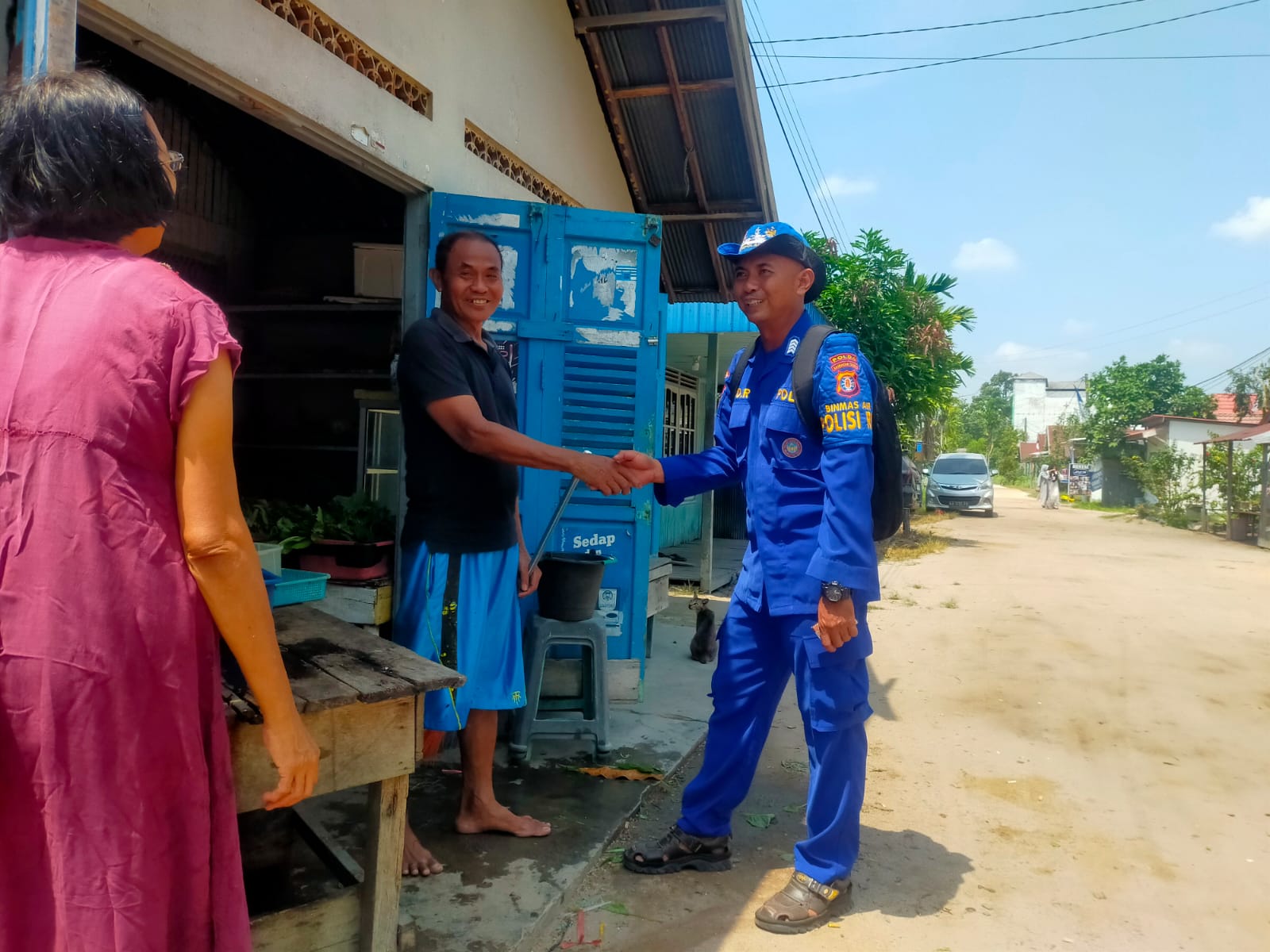 Sambang Warga Bantaran Sungai Mentaya, Polisi RW Ditpolairud Sampaikan Hal Ini