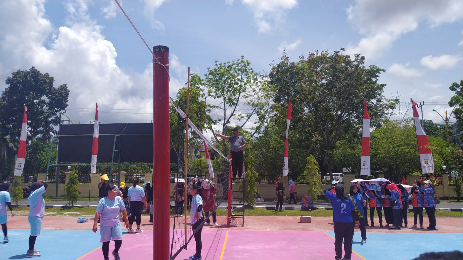 Keseruan Personel Ditpolairud Turut Ramaikan HUT ke-43 Yayasan Kemala Bhayangkari