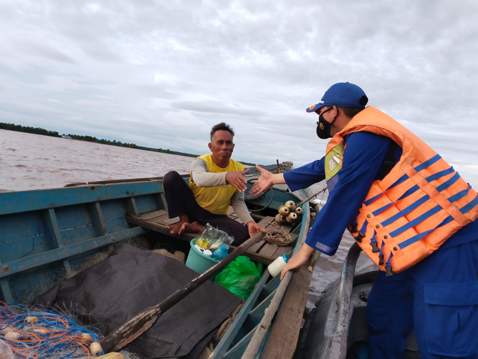 Waspadai Cuaca Ekstrem, Ditpolairud Gencarkan Imbauan Kepada Nelayan Desa Batanjung