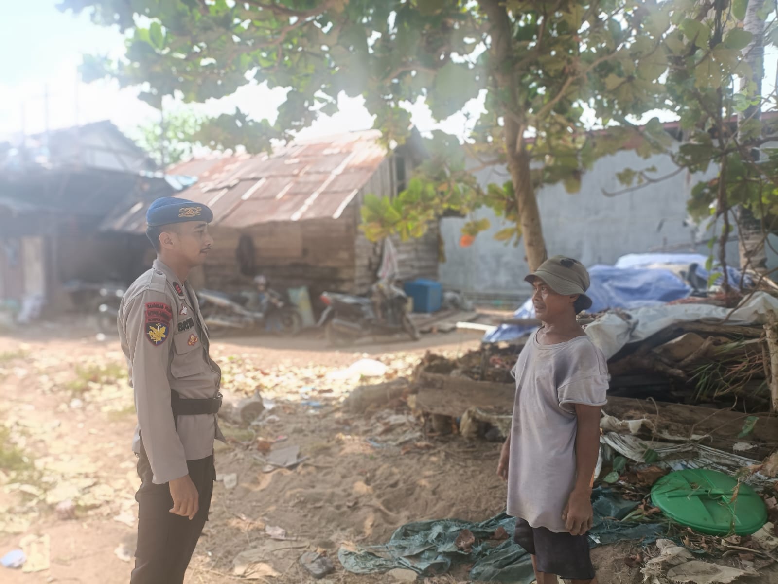 Antisipasi Gangguan Kamtibmas, Ditpolairud Sambangi Warga Pesisir Seruyan