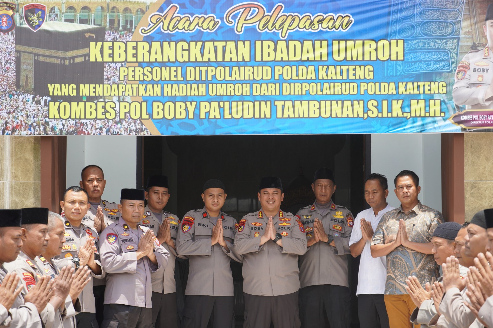 Dirpolairud Kombes Pol. Boby Pa’ludin Tambunan Berangkatkan 3 Personelnya Ibadah Umroh