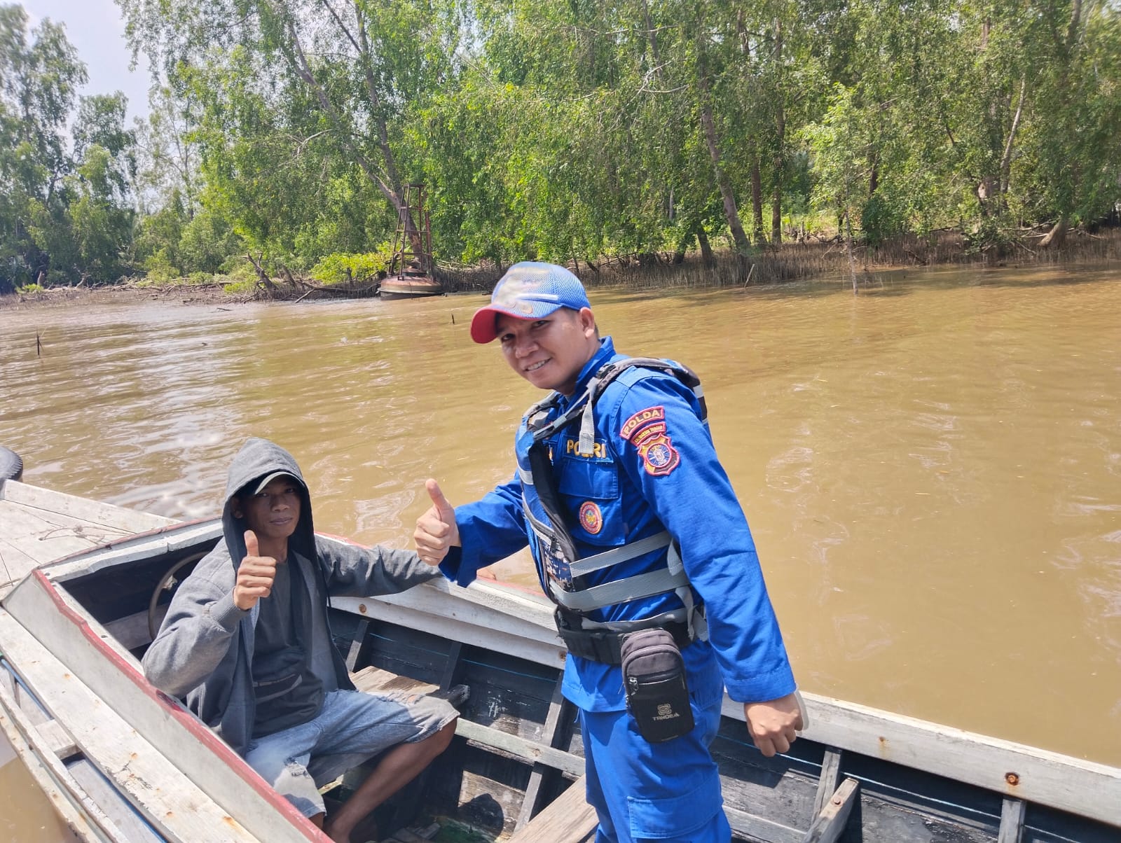 Utamakan Keselamatan Pengguna Transportasi Air , Personel Ditpolairud Imbau Hal Ini