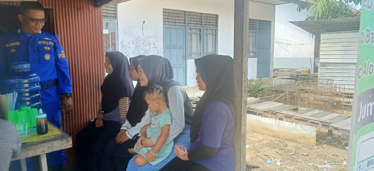 Polisi RW Ditpolairud Sambangi Warga Desa Palangkau Lama Dan Sampaikan Hal Ini