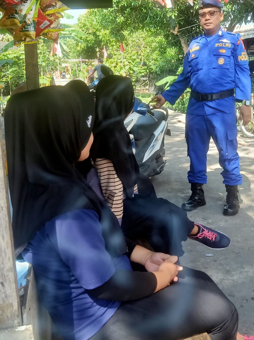 Polisi RW Ditpolairud Sambangi Warga Desa Palangkau Lama Dan Sampaikan Hal Ini