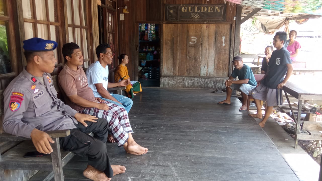 Ditpolairud Ajak Masyarakat Bantaran Sungai Mentaya Bijak Dalam Bermedsos
