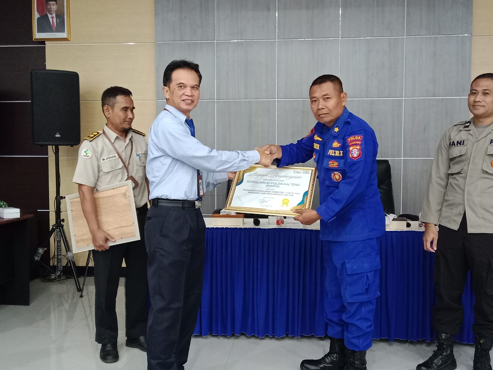 Ditpolairud Kembali Raih Penghargaan Dari KPPN Sampit