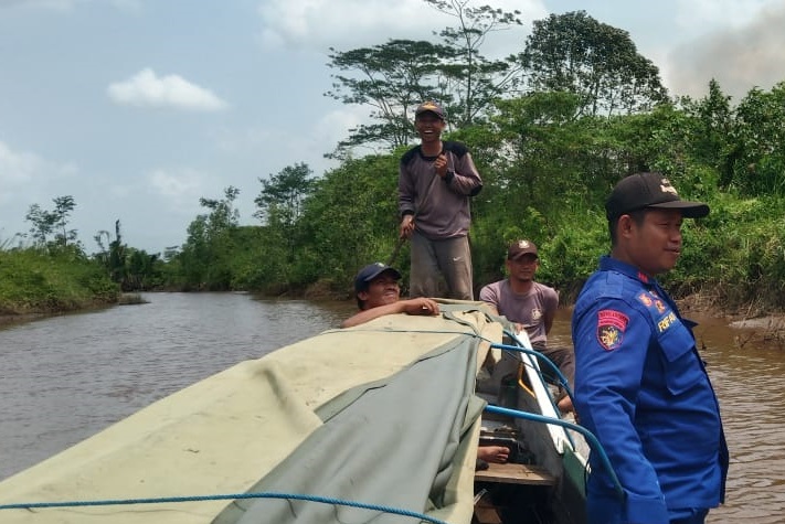 Laksanakan Patroli Gabungan Di Kawasan Hutan Sebangau, Ditpolairud Polda Kalteng Gandeng TNI dan Masyarakat