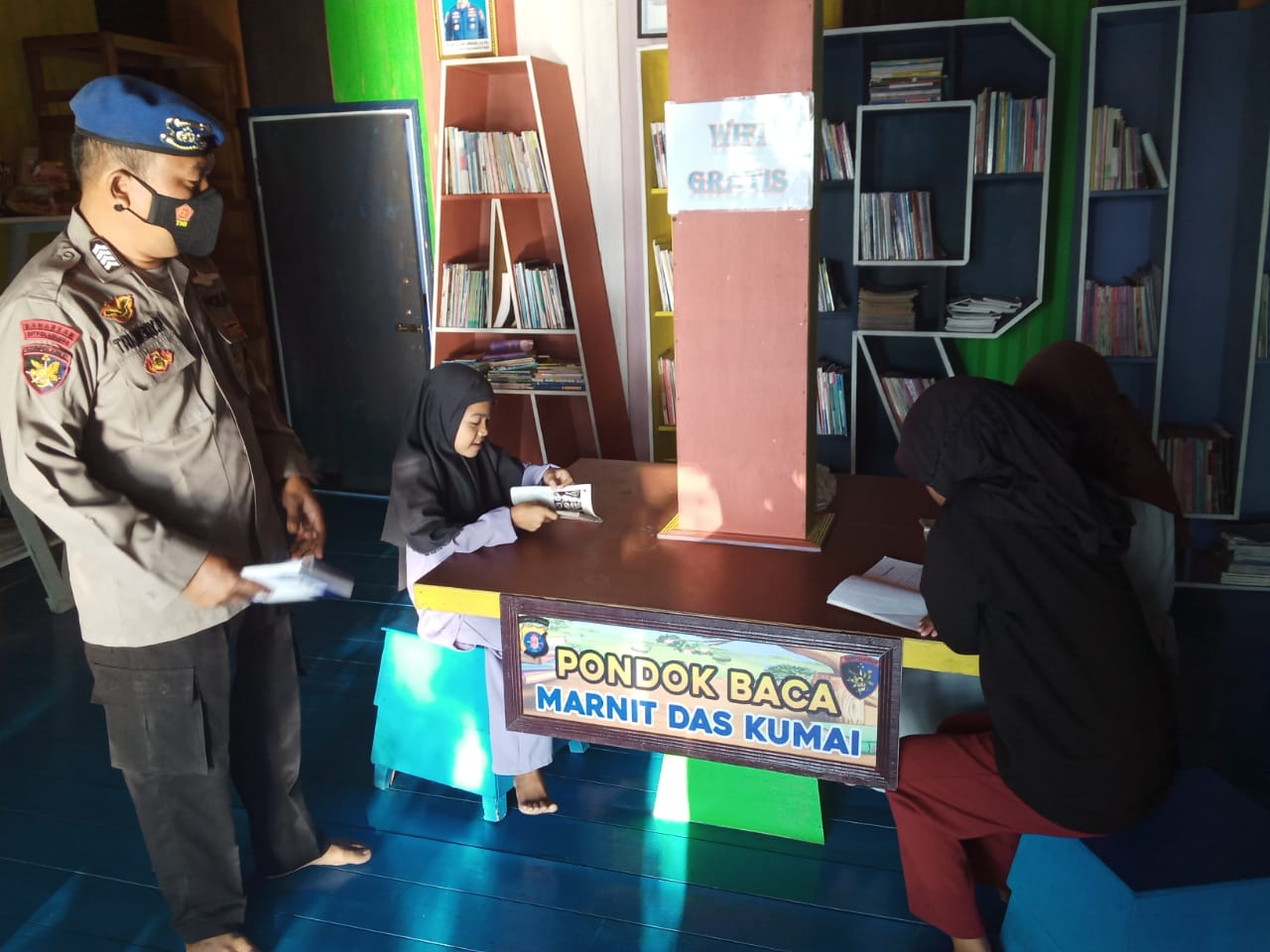 Tingkatkan Minat Baca Masyarakat Pesisir, Pondok Baca Mako Perwakilan Das Kumai Fasilitasi Wifi Gratis