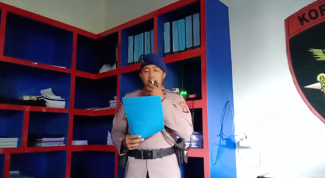 Efektif, Personel Ditpolairud Sampaikan Pesan Kamtibmas Menggunakan Radio Channel 16 VHF