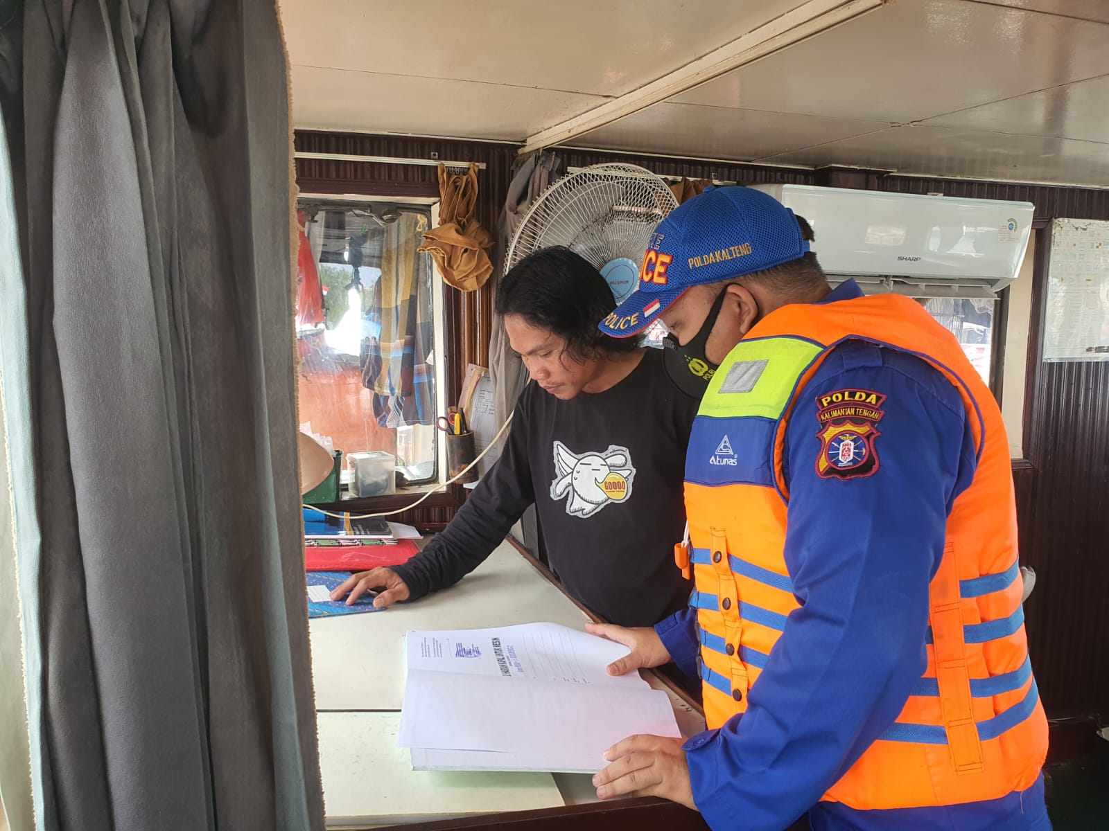 Pastikan Sitkamtibmas Di Perairan Tetap Aman, KP XVIII- 1002 Ditpolairud Lakukan Ini