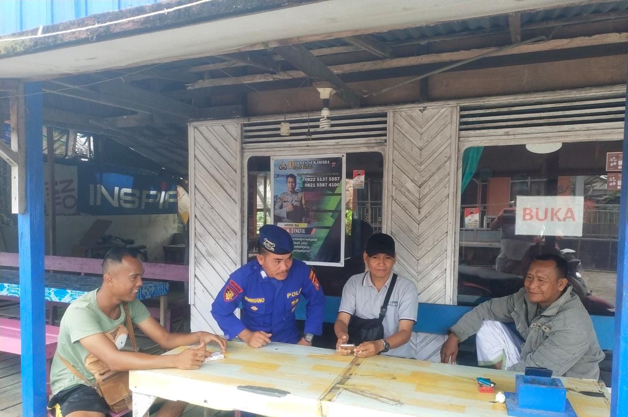 Jaga Silaturahmi Dengan Warga, Personel Ditpolairud Laksanakan Sambang