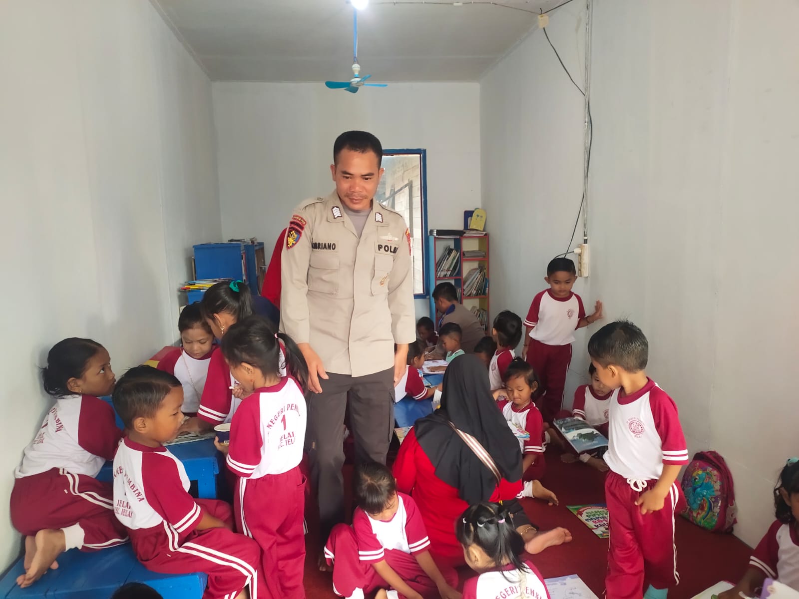 Pondok Baca Mako Perwakilan Kuala Jelai Ditpolairud Mendapat Kunjungan Dari TK Pembina Jelai