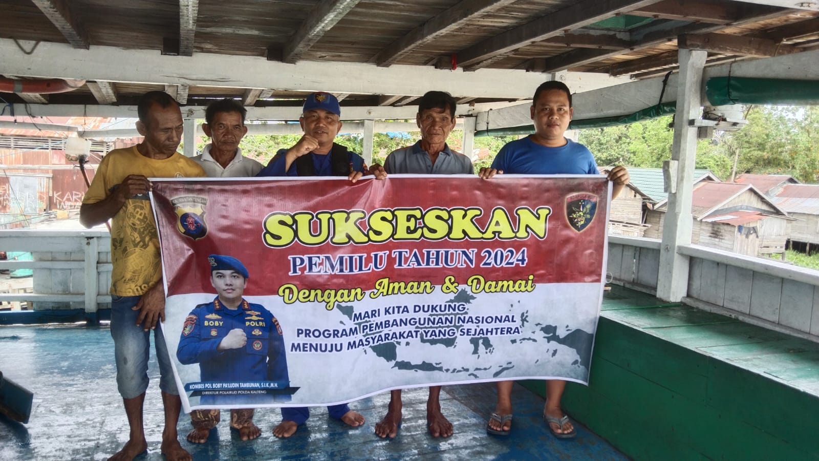 KP 1004 Laksanakan Patroli Di Das Mentaya Serta Sisipkan Pesan Pemilu Damai