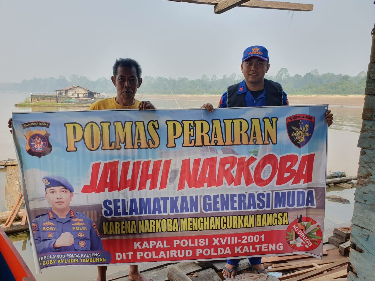 Personel KP XVIII 2001 Ditpolairud Ajak Masyarakat Hidup Sehat Dengan Menjauhi Narkoba