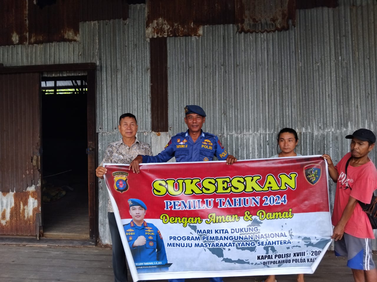 Ditpolairud Ajak Masyarakat Bantaran Sungai Mentaya Bijak Dalam Bermedsos