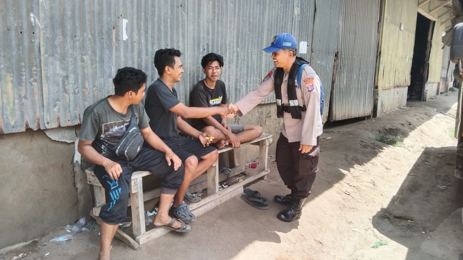 Pesan Personel Ditpolairud Jelang Pesta Demokrasi 2024 , Jangan Mudah Terpancing Berita Hoax! 