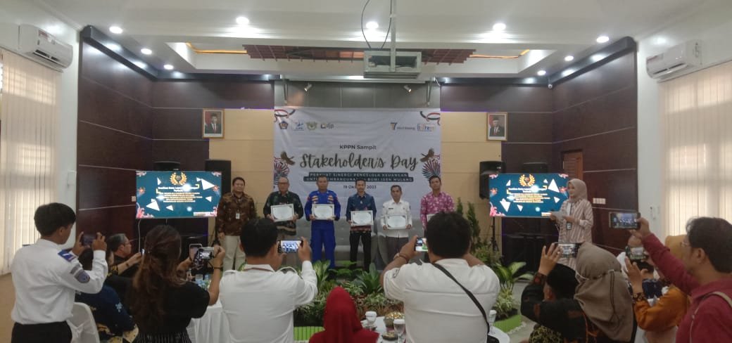 Membanggakan, Ditpolairud Polda Kalteng Boyong 3 Penghargaan Dari KPPN Sampit