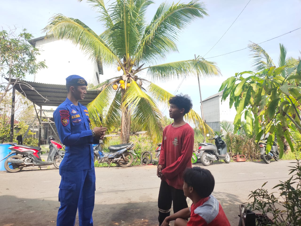 Jalin Silaturahmi Dengan Warga Jelai,Personel Ditpolairud Rutin Laksanakan Sambang