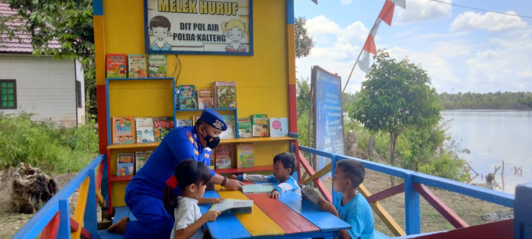 Tumbuhkan Kebiasaan Baru Bagi  Anak-Anak Di Das Mangkutub, Ditpolairud Fasilitasi Hal Ini