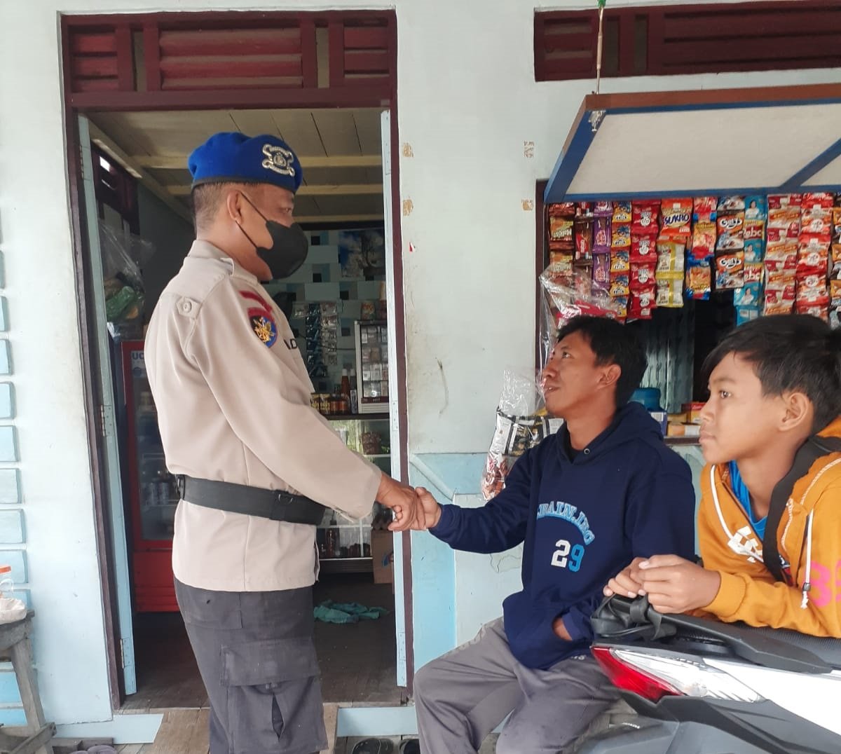 Cegah Sebarkan Informasi Hoax, Personel Ditpolairud Rutin Sampaikan Ini Pada Generasi Muda