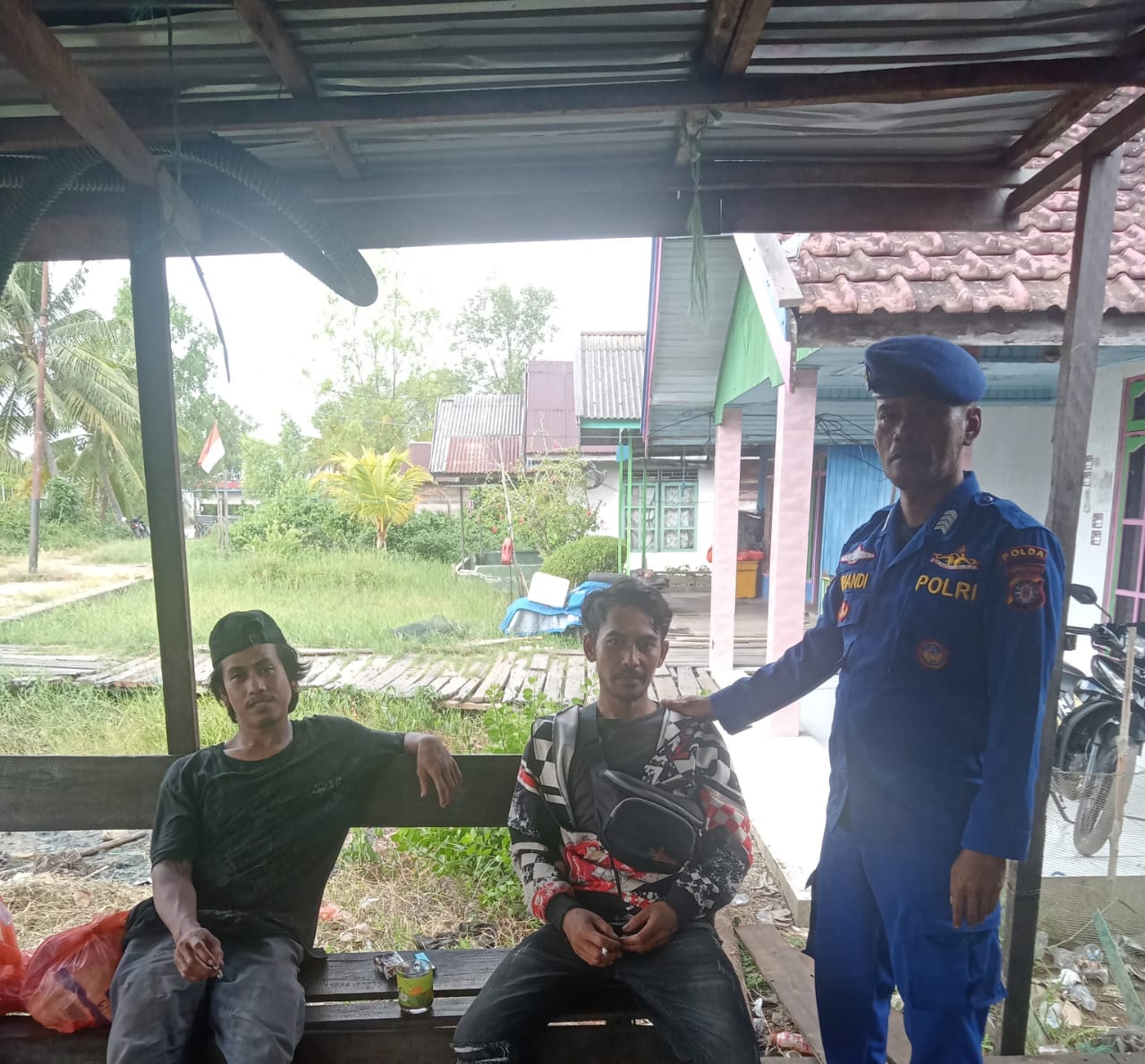 Jaga Sitkamtibmas Pesisir Tetap Kondusif, Personel Ditpolairud Sambangi Warga Desa Sei Undang 