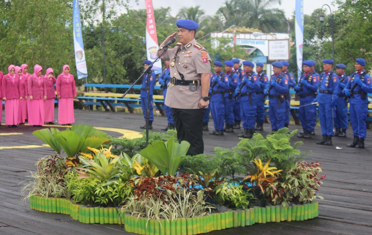 Dirpolairud Kombes Pol Boby Pimpin Upacara Tabur Bunga Dalam Rangka HUT Ke -73 Polairud