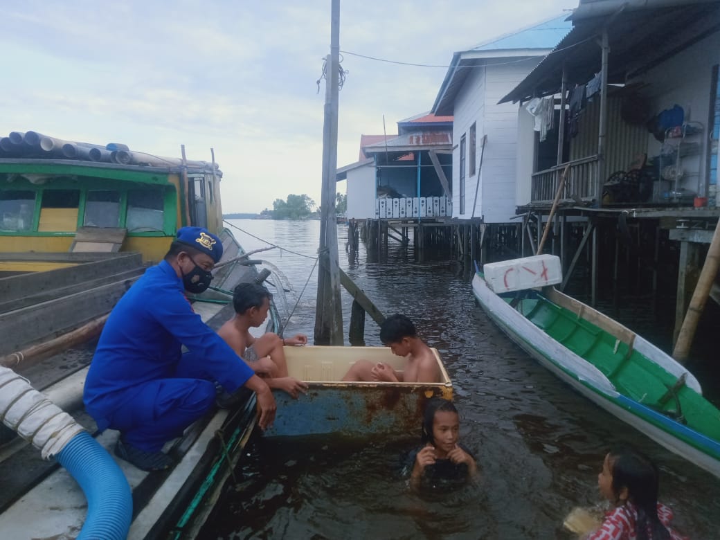 Laksanakan Patroli Dialogis, Ditpolairud Sampaikan Imbauan Kamtibmas