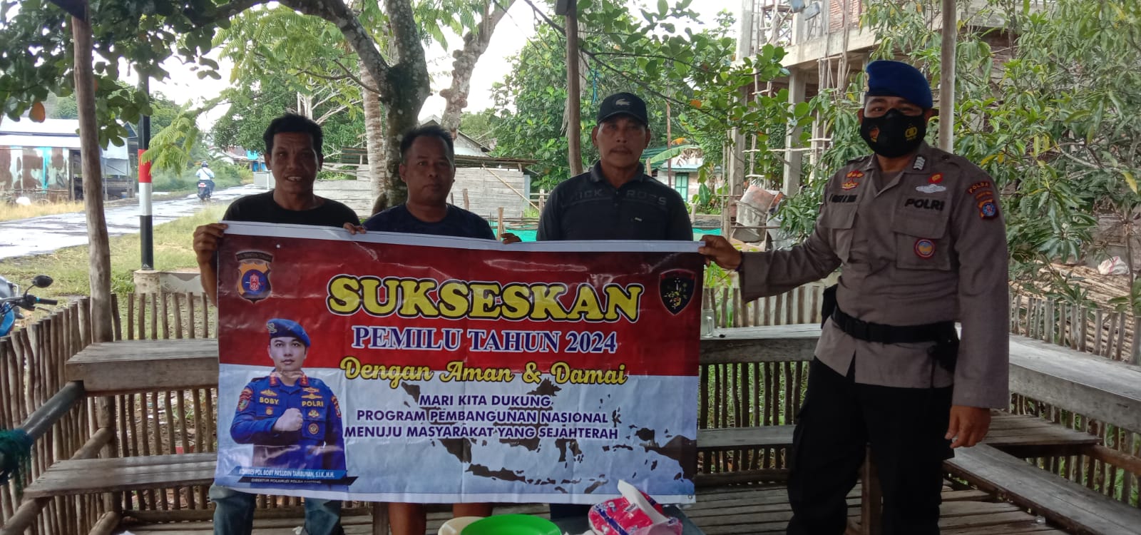 Sukseskan Pemilu Tahun 2024, Ditpolairud Memberikan Imbauan Kepada Warga Pesisir Desa Bahaur