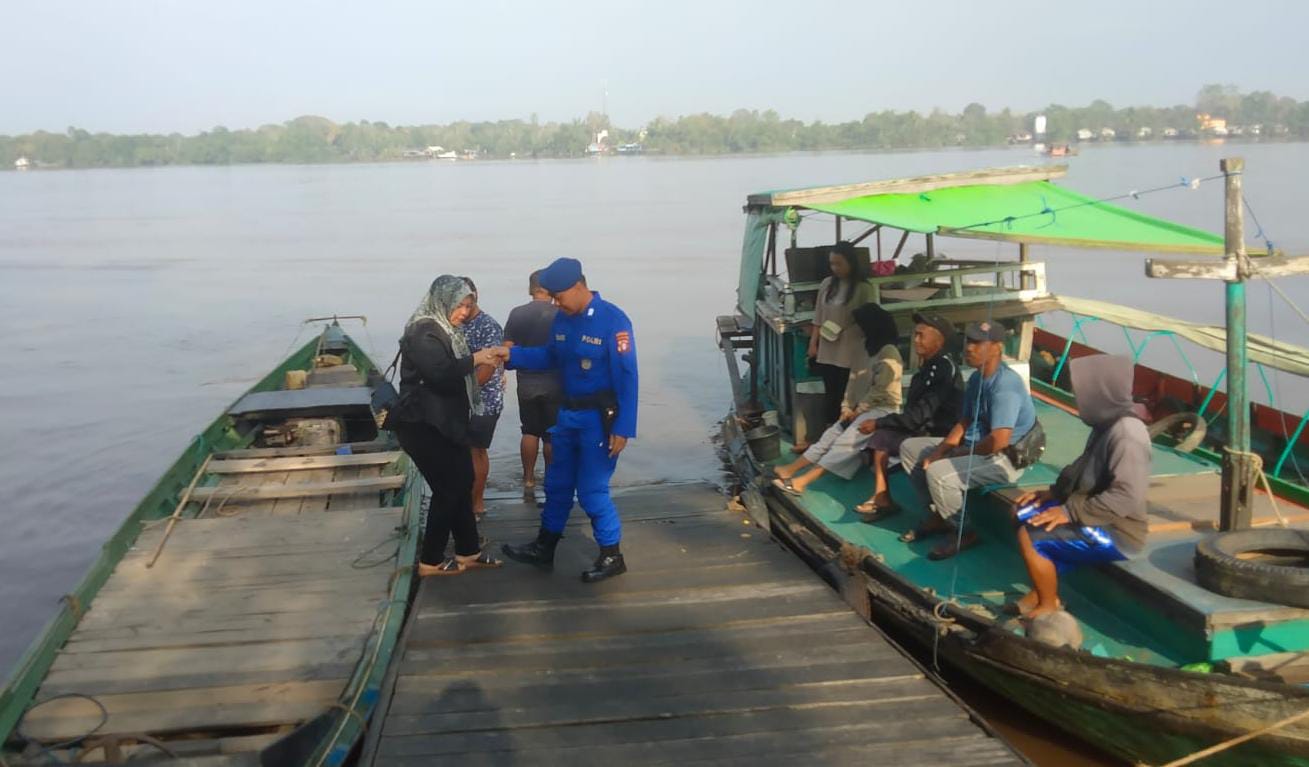 KP XVIII - 2006 Ditpolairud Berikan Edukasi Tentang Mitigasi Bencana Kepada Masyarakat