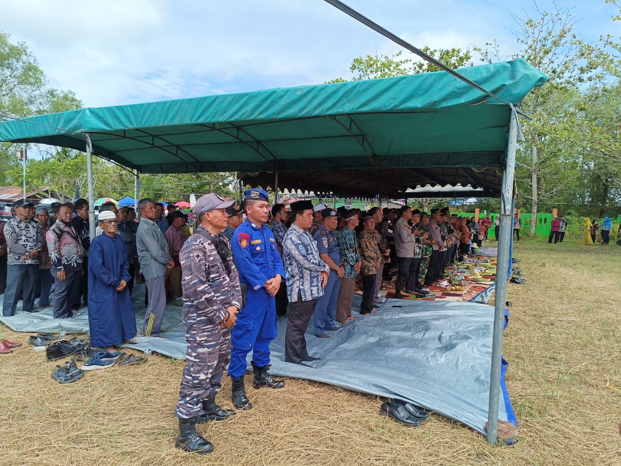Pastikan Sitkamtibmas Lancar Pada Saat Syukuran Laut Di Kuala Jelai, Ditpolairud Laksanakan Pengamanan