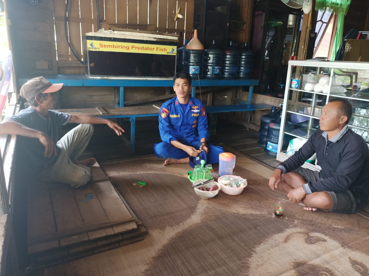 Sukseskan Pemilu Tahun 2024, Ditpolairud Memberikan Imbauan Kepada Warga Bantaran Sungai Mangkutup