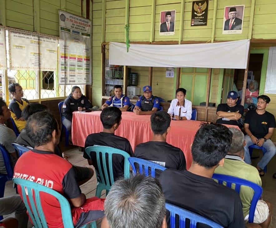 Personel KP XVIII - 2001 Ditpolairud  Ajak Masyarakat  Desa Marawan Lama Berpartisipasi Jaga Kamtibmas  