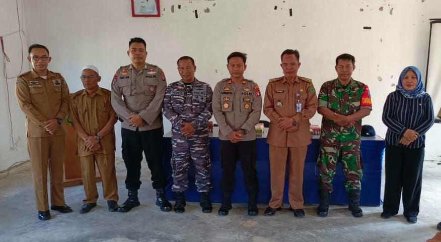 Hadiri Kegiatan Serah Terima Kades Bahaur, Ditpolairud Laksanakan PAM dan Berikan Imbauan Kamtibmas