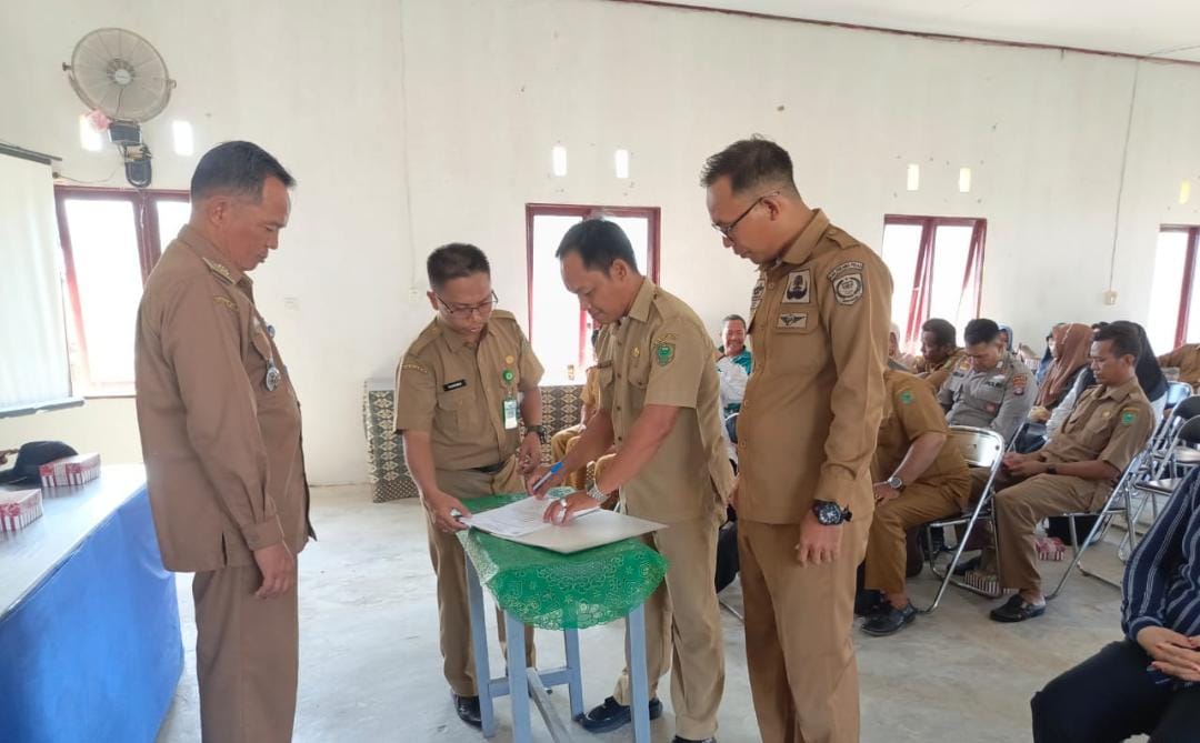 Hadiri Kegiatan Serah Terima Kades Bahaur, Ditpolairud Laksanakan PAM dan Berikan Imbauan Kamtibmas