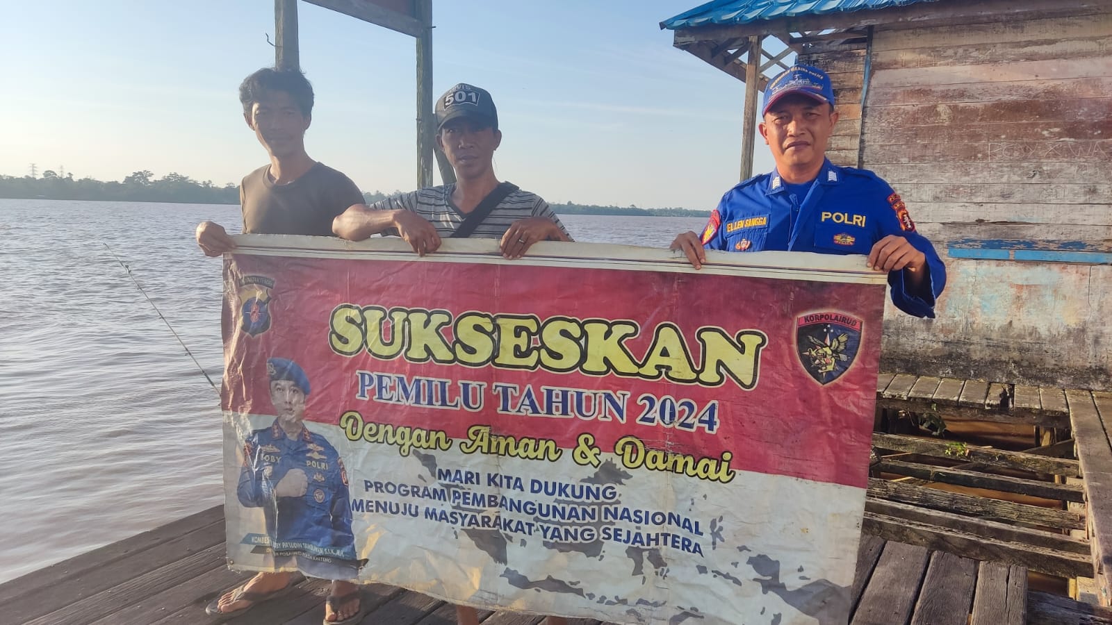 Cegah Isu Negatif Pemilu 2024, Ditpolairud Gencarkan Sambang Masyrakat Das Kahayan