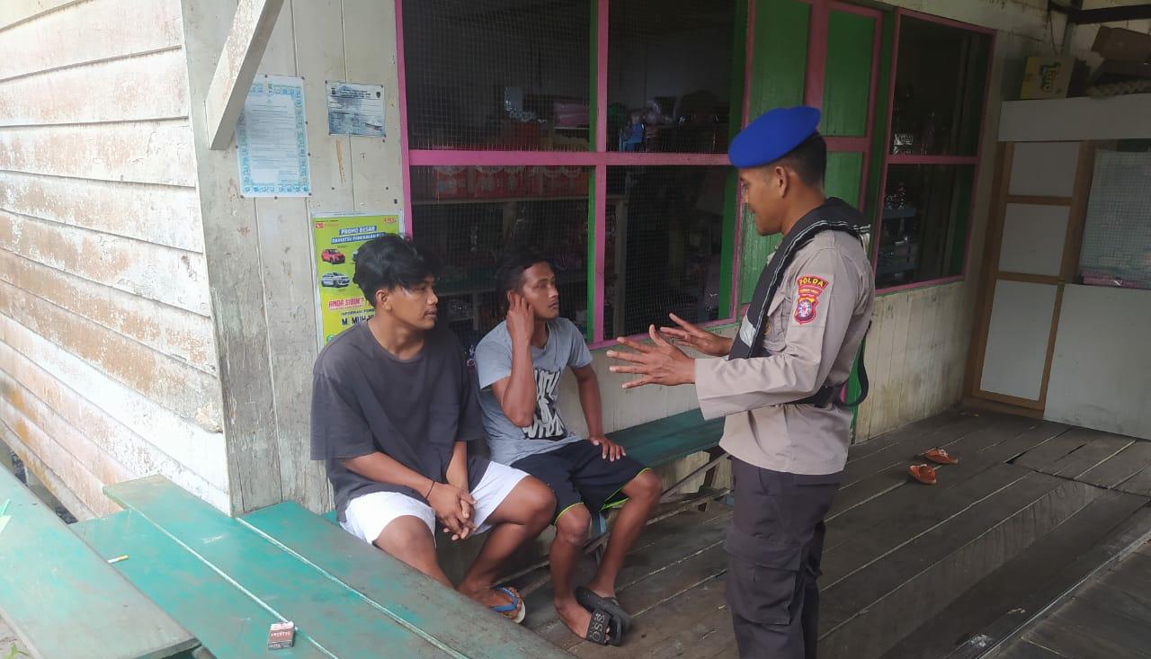 Tingkatkan Kesadaran Kebersihan Lingkungan, Ditpolairud Imbau Masyarakat Pesisir Untuk Tidak Membuang Sampah Ke Sungai
