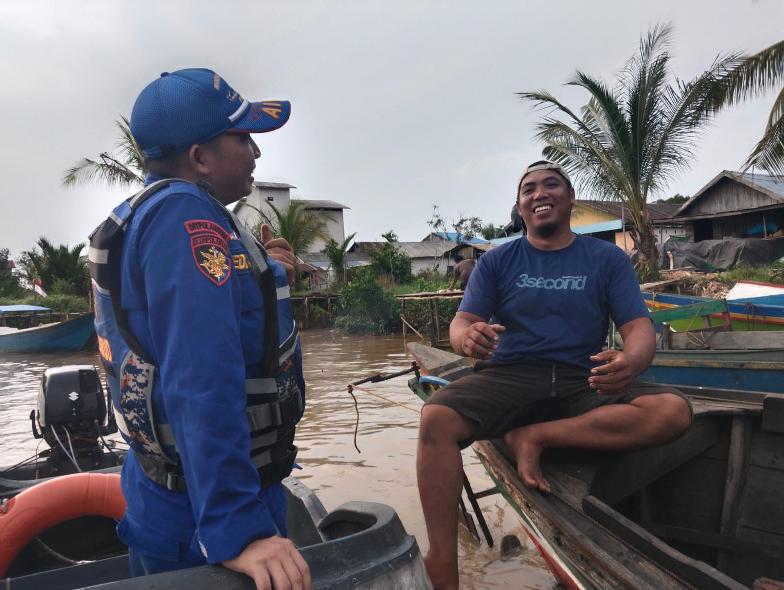 Bincang Pagi Dengan Warga, Ditpolairud Sisipkan Pesan Kamtibmas