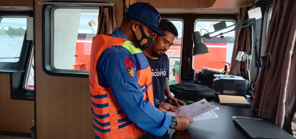 Pastikan Pelayaran Aman dan Tertib, Ditpolairud Laksanakan Patroli Dialogis