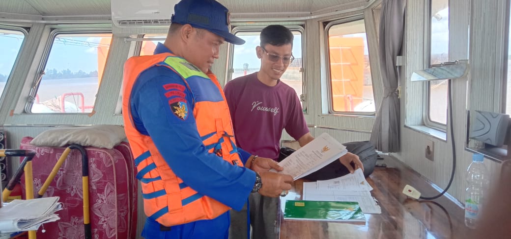 Patroli Harkamtibmas Perairan, Ditpolairud Imbau Nahkoda Kapal Perhatikan Cuaca Sebelum Berlayar