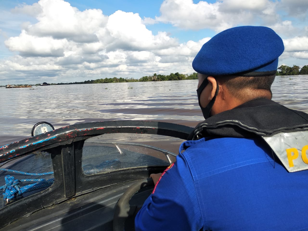 Antisipasi Pelanggaran Perairan, Ditpolairud Laksanakan Patroli Perairan Das Barito