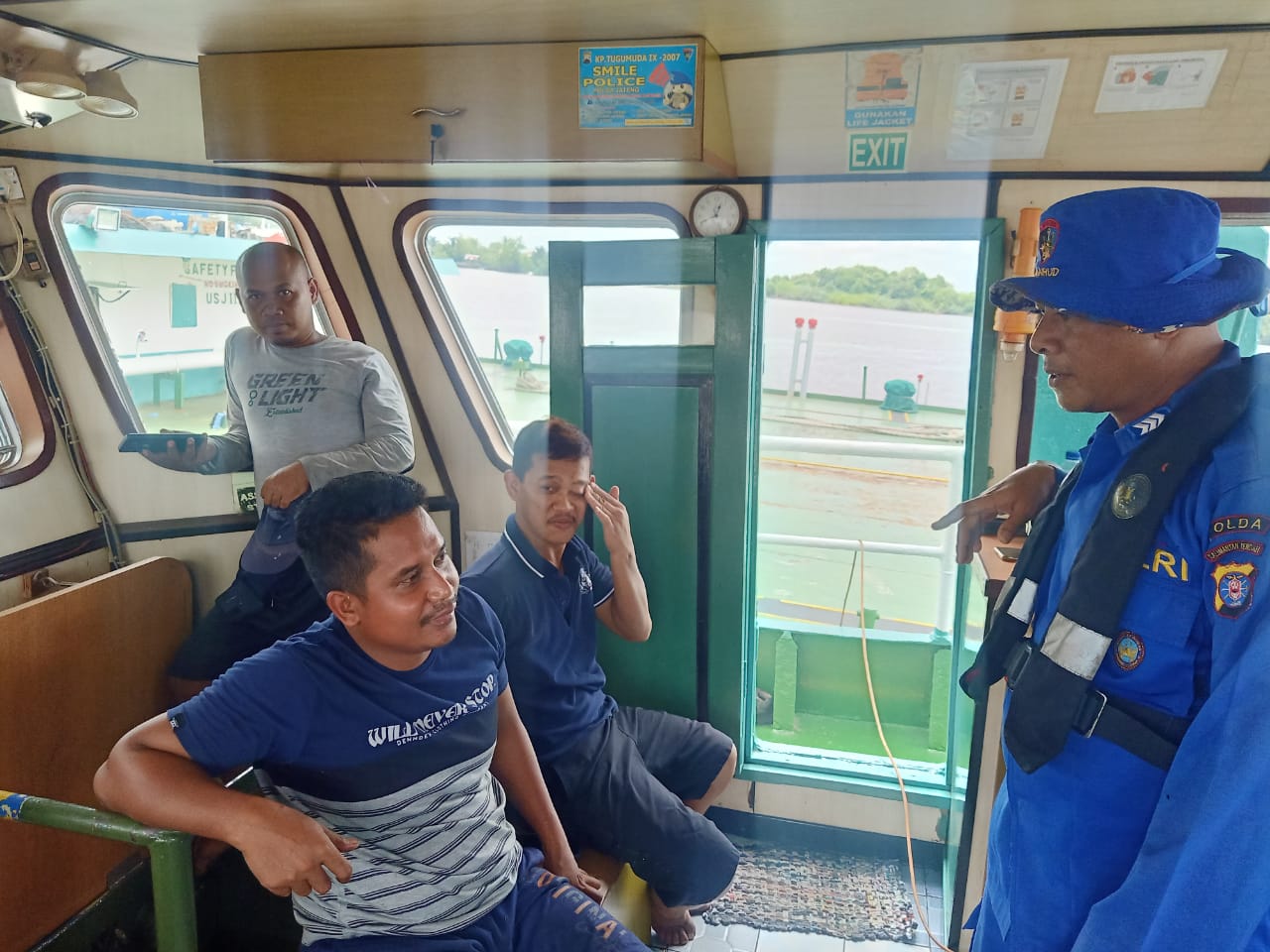 Personel KP XVIII-2006 Ditpolairud Ajak Muda Mudi Turut Jaga Kamtibmas  Jelang Pemilu 2024