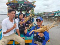 Ditpolairud Jamin Rasa Aman Masyarakat Yang Ikuti Lomba Memancing Udang Di Das Mentaya